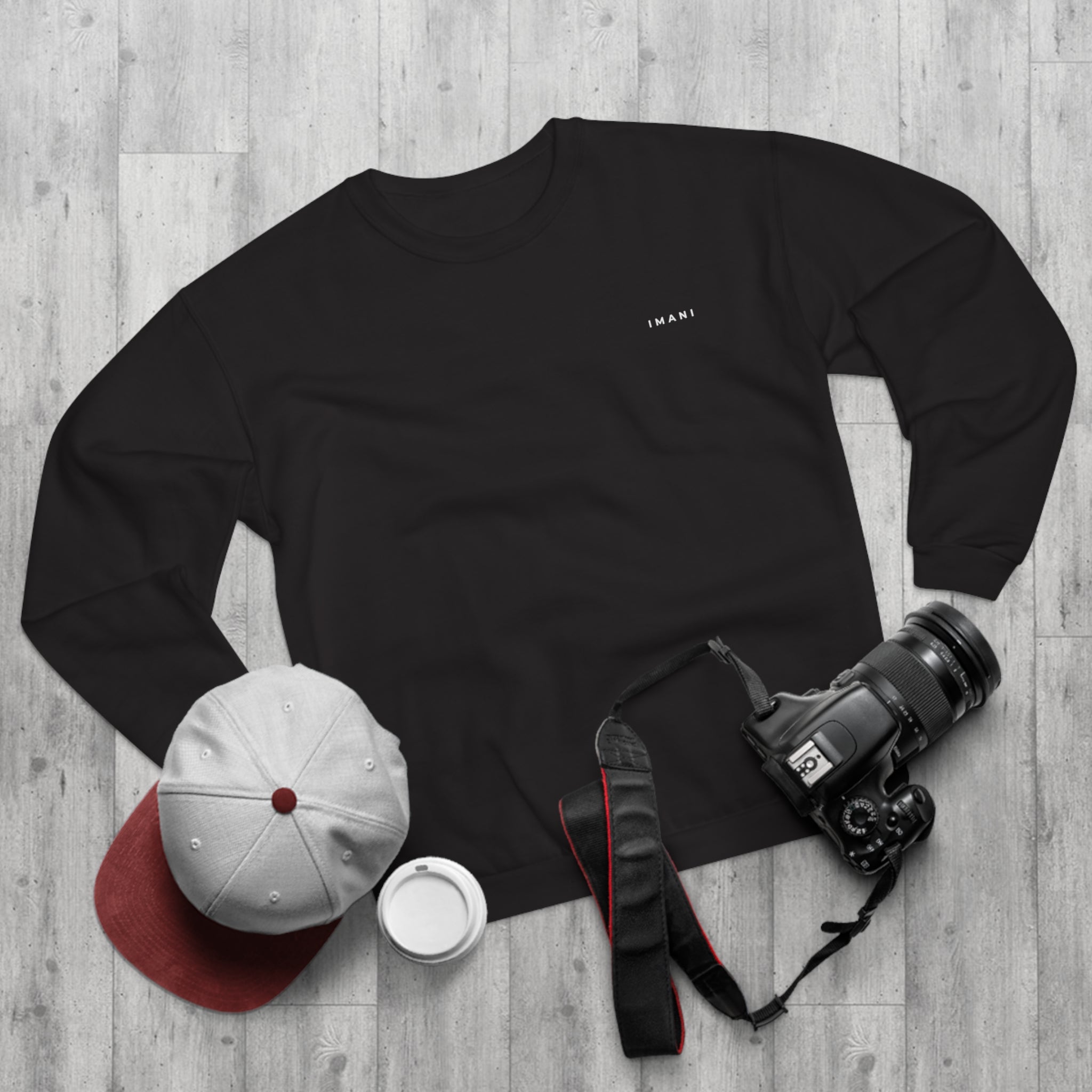 Lion Graphic Crewneck Sweatshirt for Fearless Living and Confidence